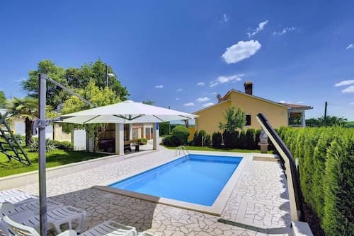 Villa in Baksi With Pool and Playground