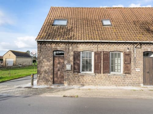 Tasteful Holiday Home in Loppem with Hot Tub