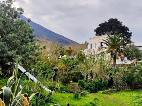 Tipica Casa Eoliana con due Camere da Letto