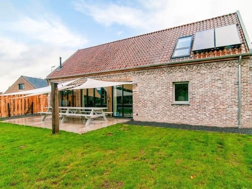 Modern Family Holiday Home