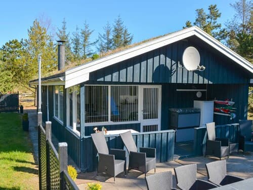 6 Person Holiday Home in Blokhus