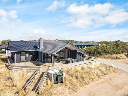 Holiday Home in Henne