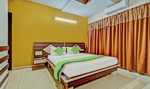 Treebo Premium Raj Elegance Manyata Tech Park