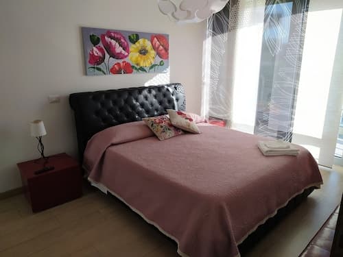 Nice Apartment Close Metro C - Mirti