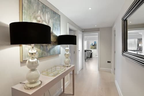 Vauxhall Bridge Road by Aeria Apartments