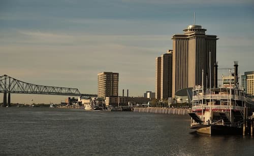 Four Seasons Hotel New Orleans