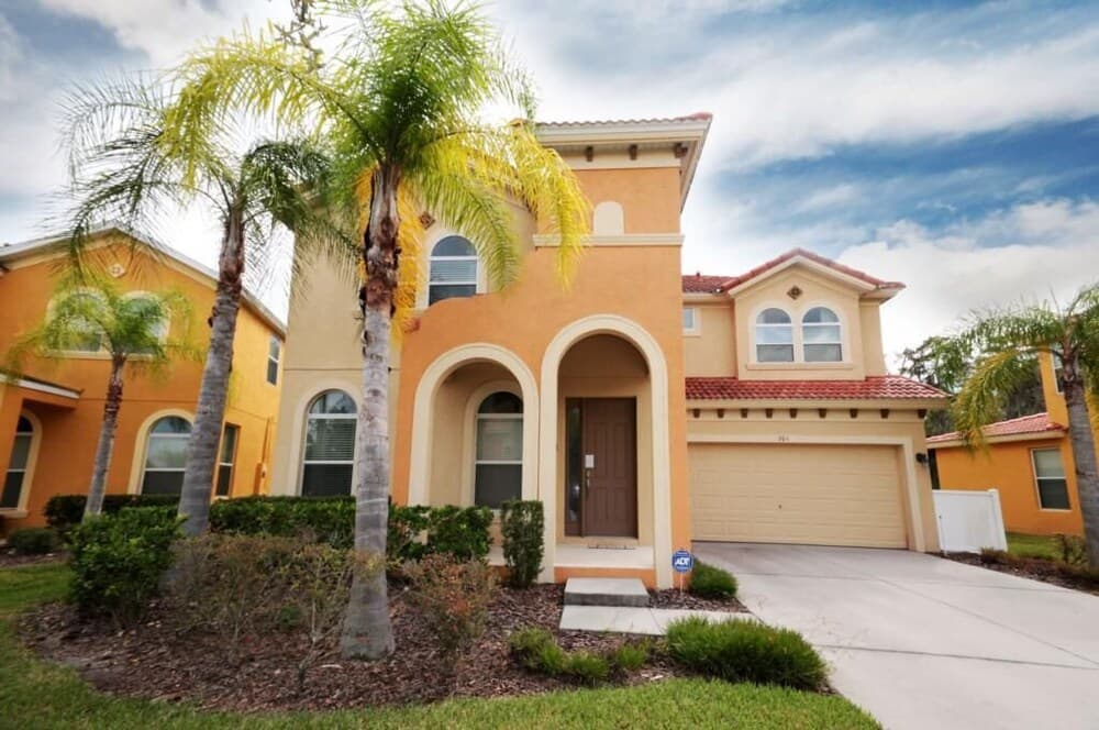 301 Las Fuentes Drive 6 Bedroom Home by RedAwning