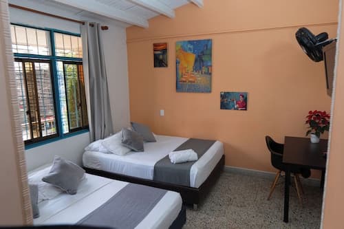 Hotel Casa de Pinos