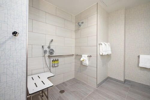 Holiday Inn Express & Suites San Jose Silicon Valley by IHG