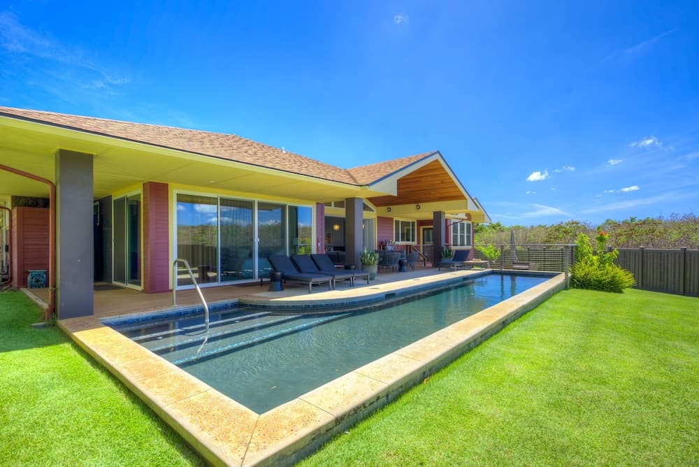 Nakoa Kai 3 Bedroom Home by RedAwning