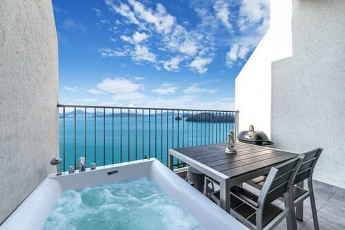 Yeosu Lastella Pension