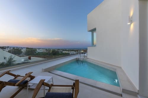 Santo Bloom Luxury Villas