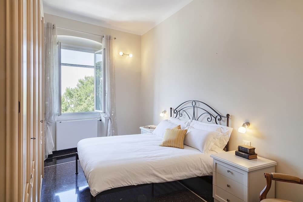 Quinto Seaview Apartment