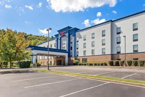 Hampton Inn Huntington University Area