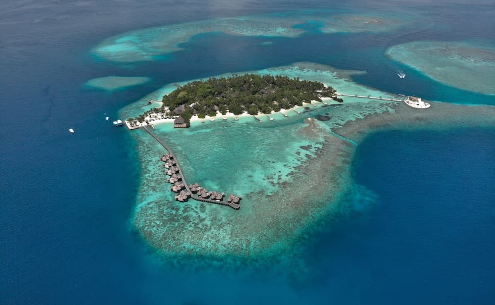 Nika Island Resort & Spa