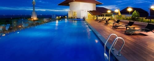 Aiyara Grand Hotel