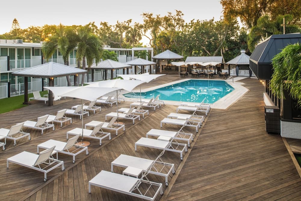 Casey Key Resorts - Mainland