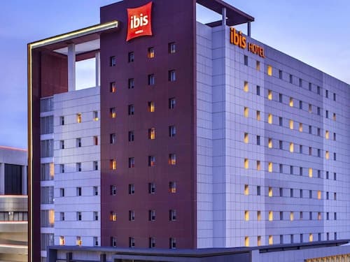 ibis Surabaya City Center