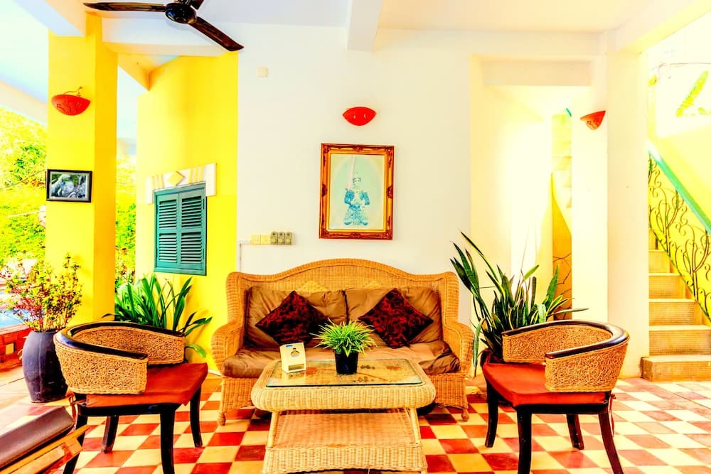 Lobi dinlenme salonu