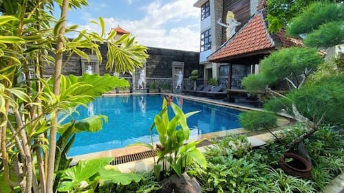 Sandat Hotel Legian