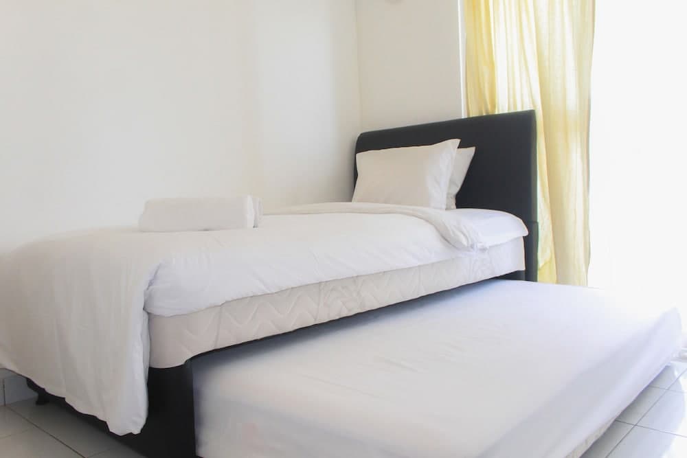 Simply Minimalist Studio at Casa De Parco Apartment