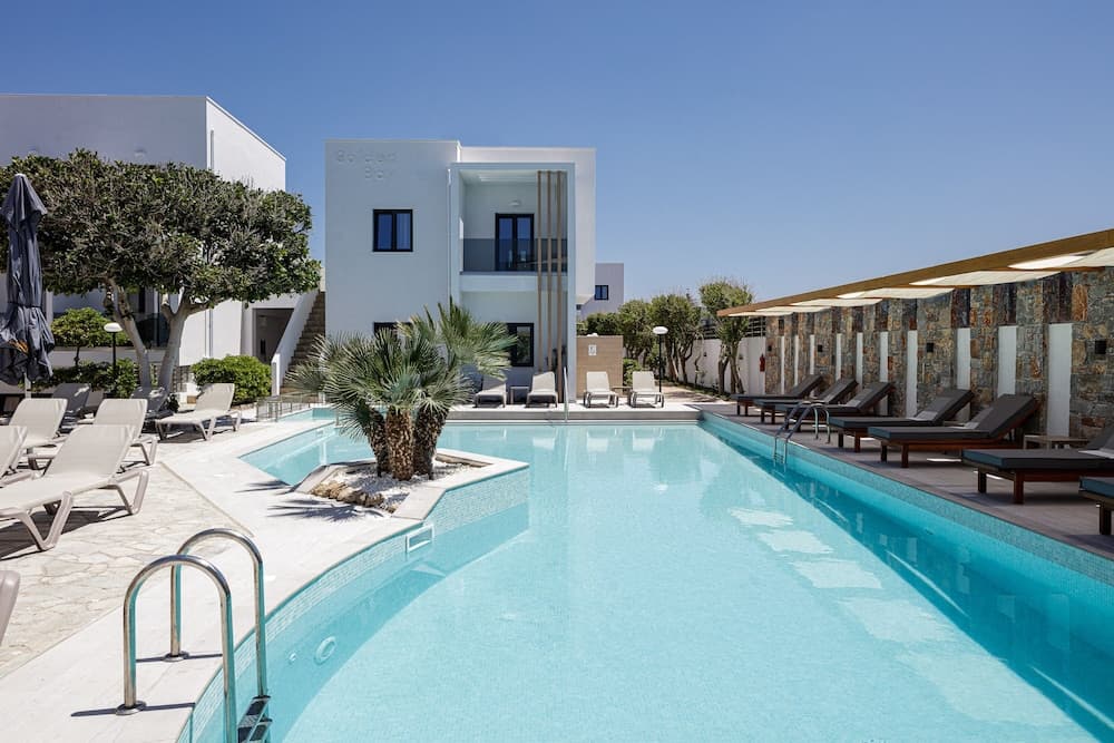 Golden Bay Boutique Hotel & Bungalows