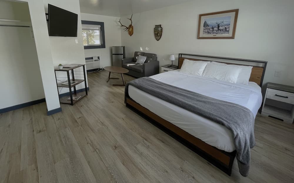 Sacajawea Inn