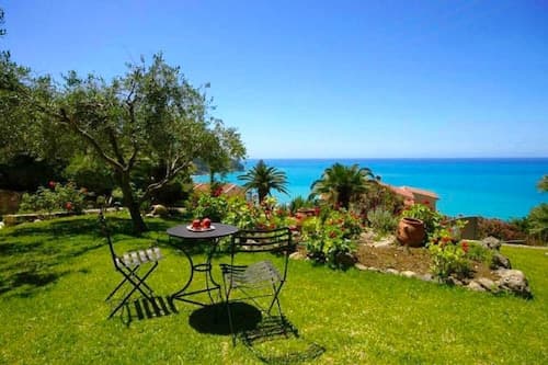 Natalia Apartment A With Panoramic sea Views of Agios Gordios bay