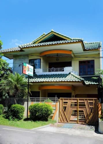 Simply Homy Guest House Unit Bintaran