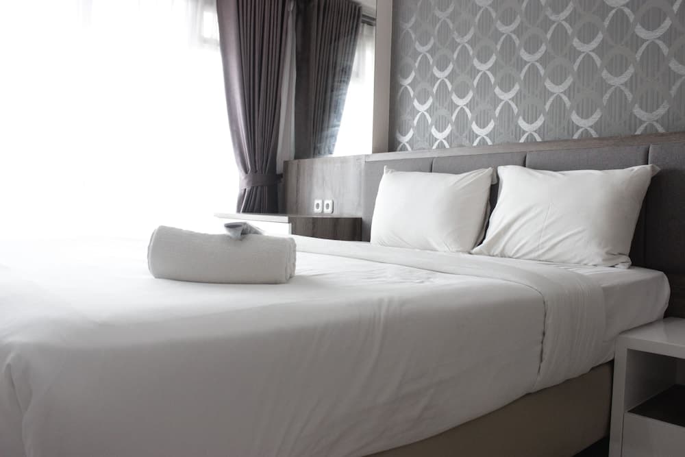 Gorgeous Studio Gateway Pasteur Apartment with Mountain View