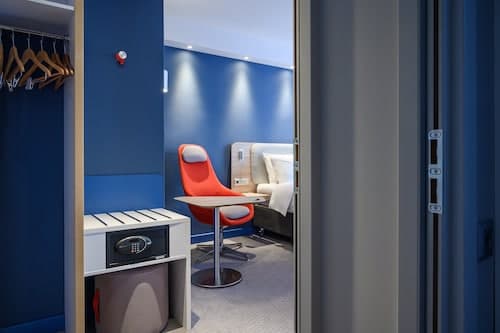 Holiday Inn Express Almaty