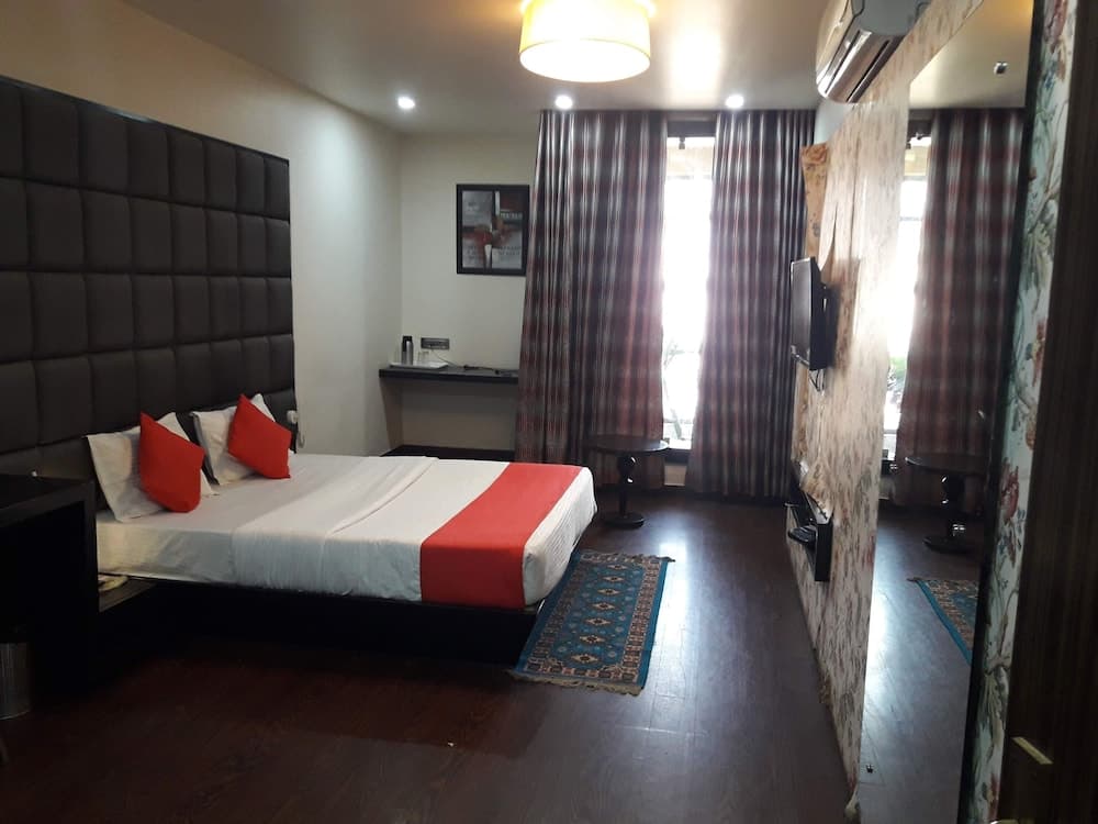 Hotel Jalsa inn