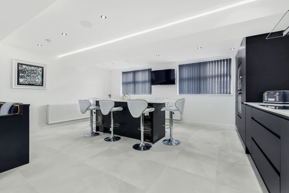 Wellington Suites by Sasco Apartments