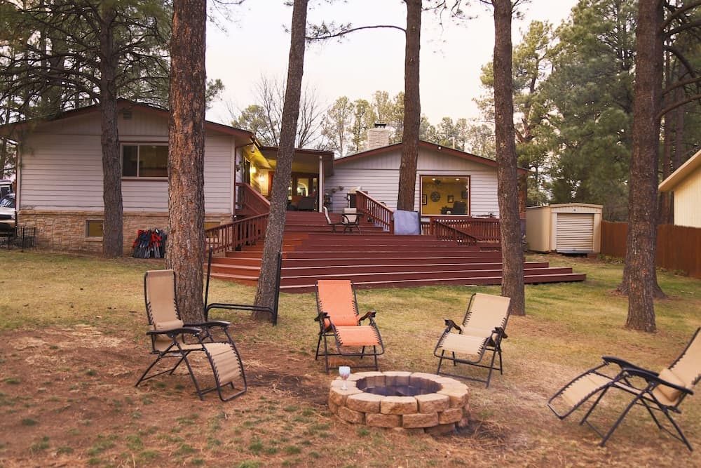 Ruidoso Pines