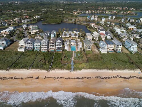 Three Palms by Distinctive Beach Rentals