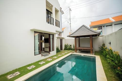 Little Nuts Villa
