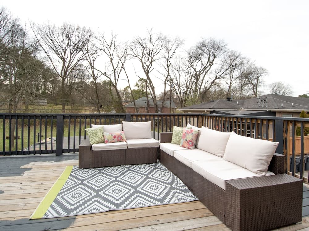 Hillwood Hideaway