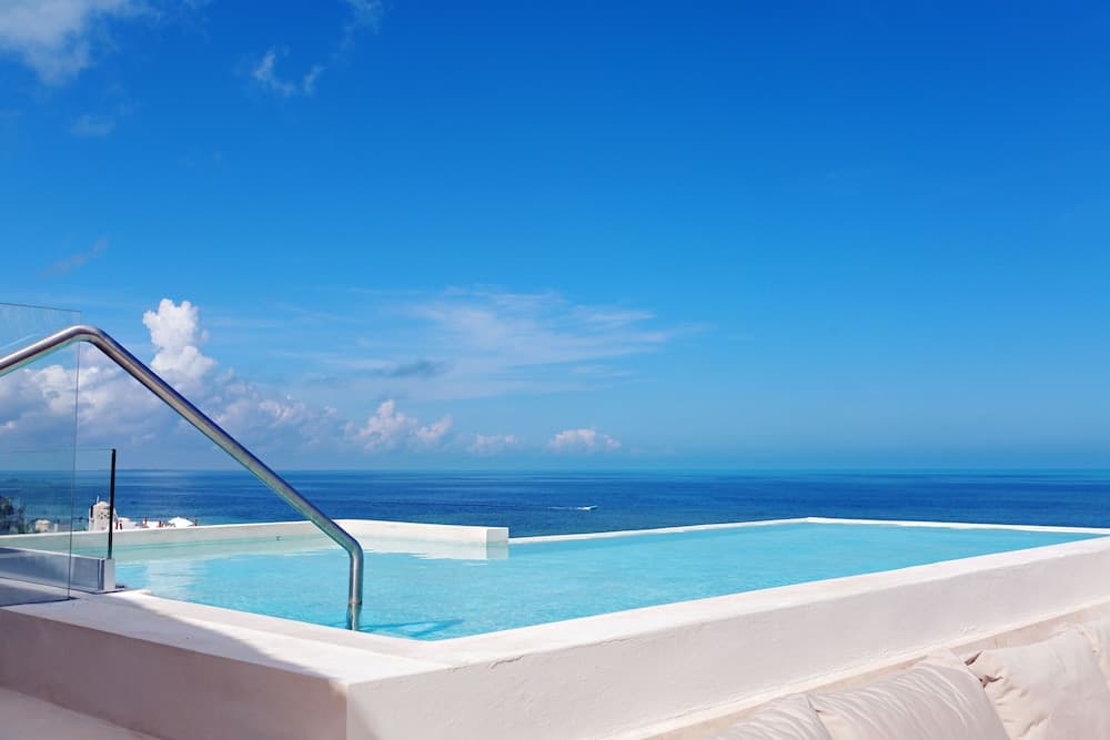 Casa Astral Eco Luxury Holbox Island - Sunset and Ocean View with Rooftop Pool (steps from the beach)