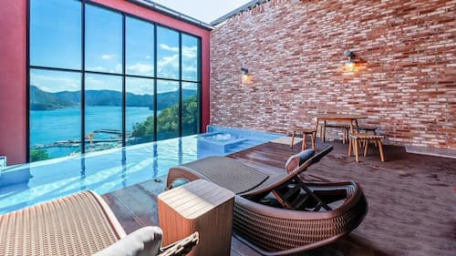 Tongyeong Saryangdo Elphis36 Poolvilla