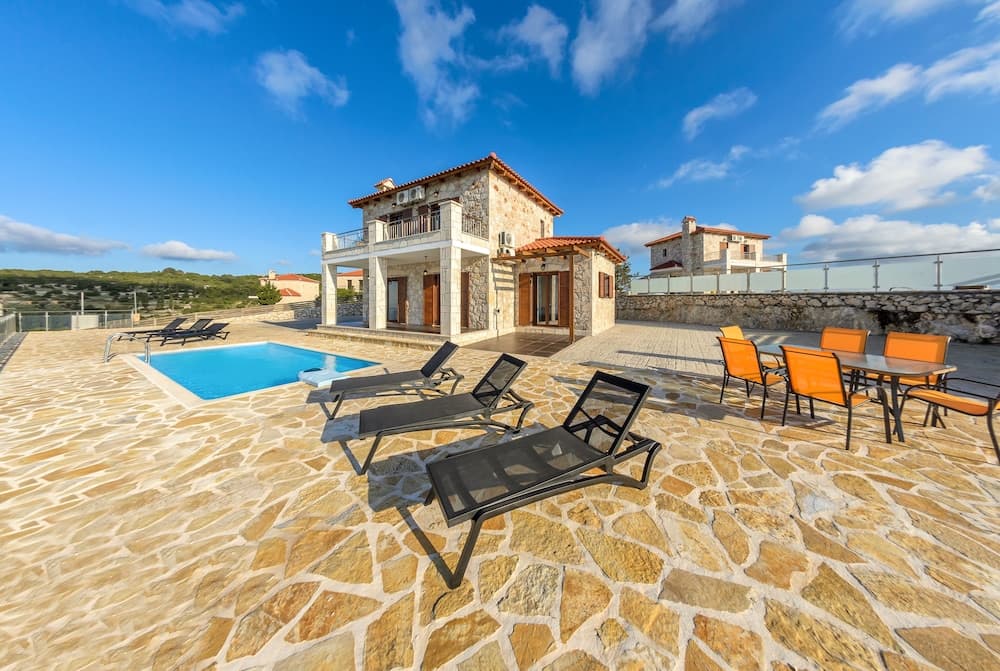 Orient Villas Traditional