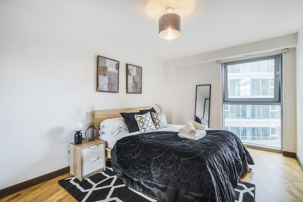 Modern Pet Friendly Apartment by MSS
