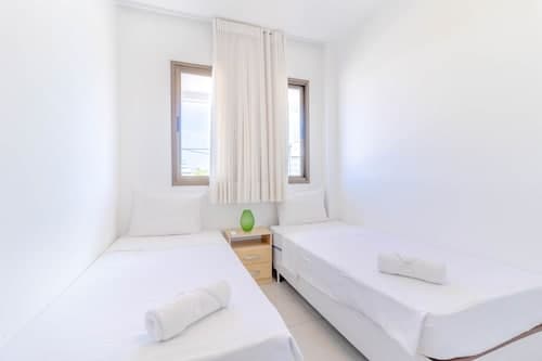 IT24 3 Bedroom Apartment 50m From The Beach