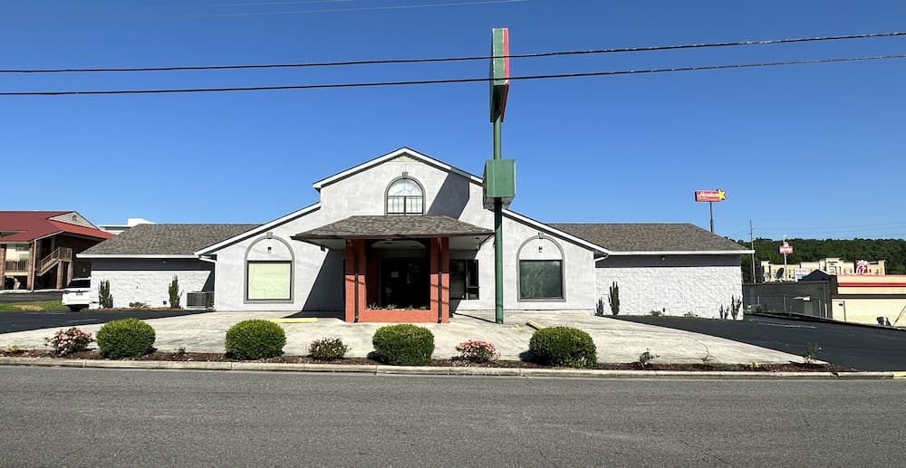 Royal Inn