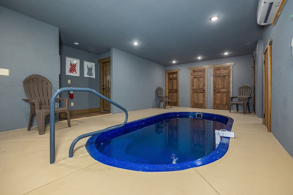 Splashing Bear Lodge