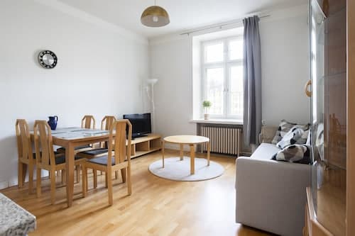 1BR City Apartment with Great Location