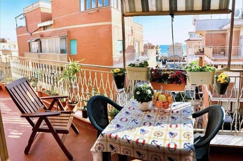 Penthouse 2-bed Apartment in Lido di Ostia