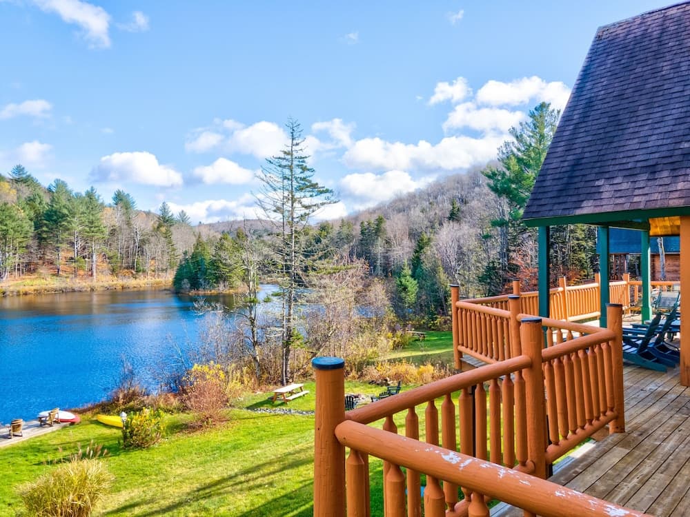 Mount Snow Cabin with Private Hot Tub by RedAwning