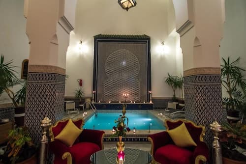 Room in B&B - Riad Authentic Palace & Spa - Royale Suite Al Cazar