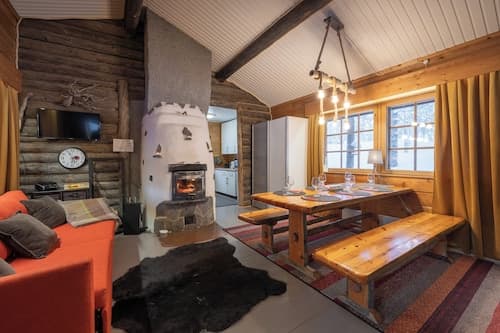 Kuukkeli Log Houses Aurora- Secret Cabin