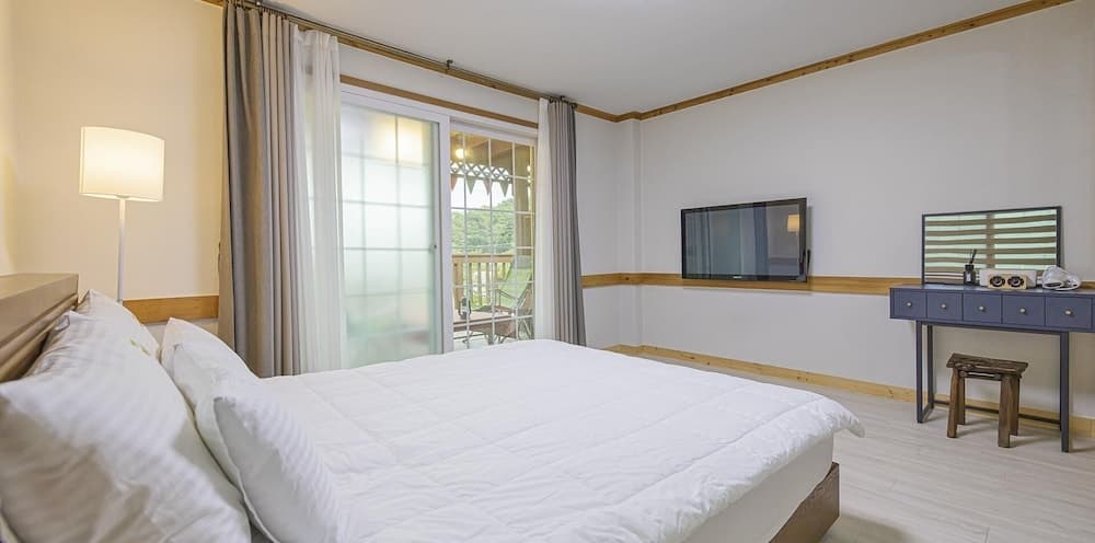 Gyeongju Cabinhouse